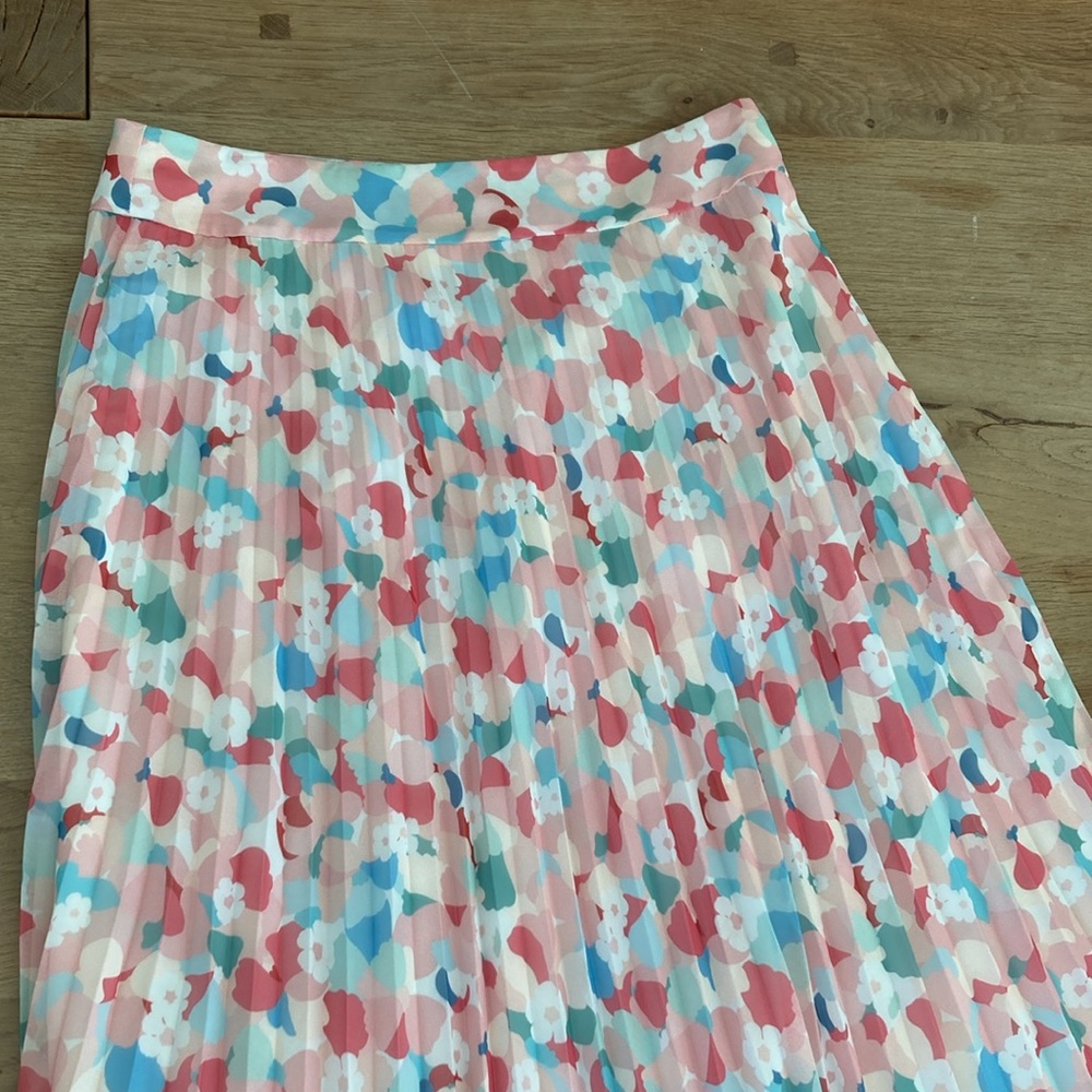 Sezane  Dino Skirt 8 - Picture 5 of 6